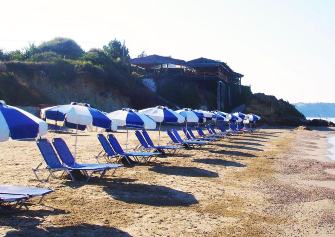 Stefanias Prasoudi Beach Agios Matthaios  Экстерьер фото